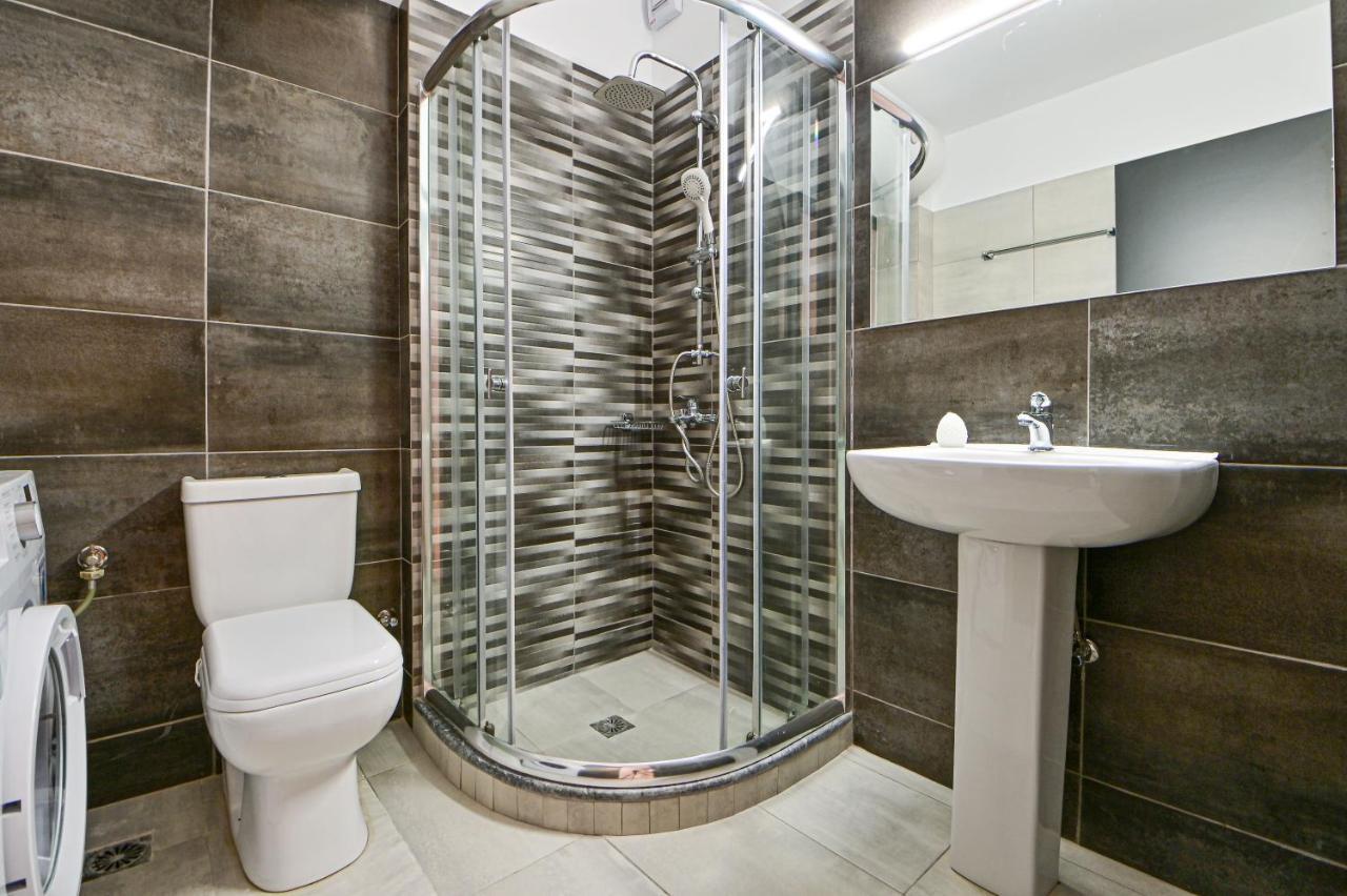 Cozy Apartment Located On The Piraeus Port Area Exteriér fotografie